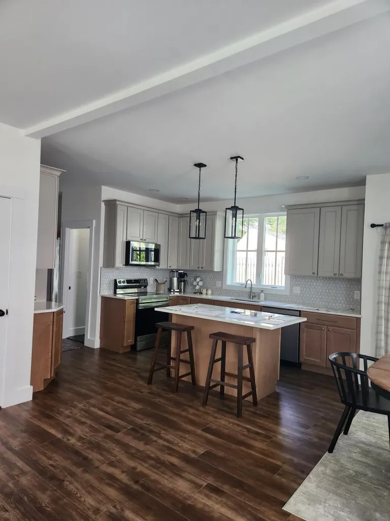 25 Magnolia Lane Gardiner ME 04345