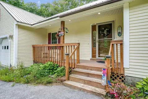 14 Wards Hill Road Baldwin ME 04091