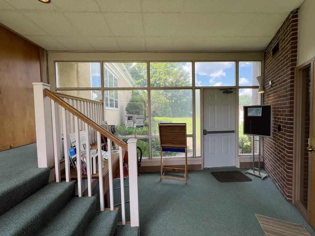 2 Howard Street Augusta ME 04330
