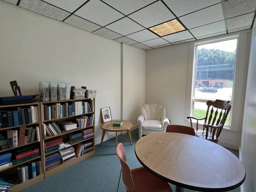 2 Howard Street Augusta ME 04330