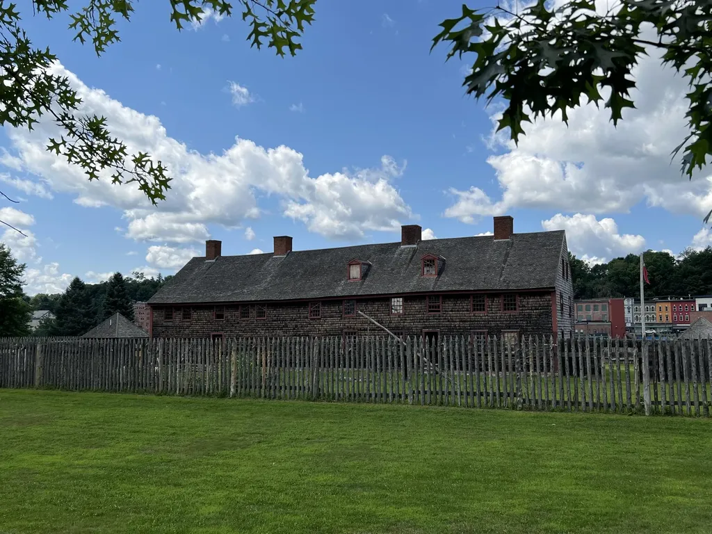 2 Howard Street Augusta ME 04330