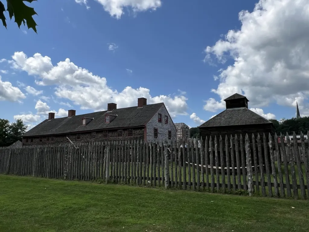 2 Howard Street Augusta ME 04330