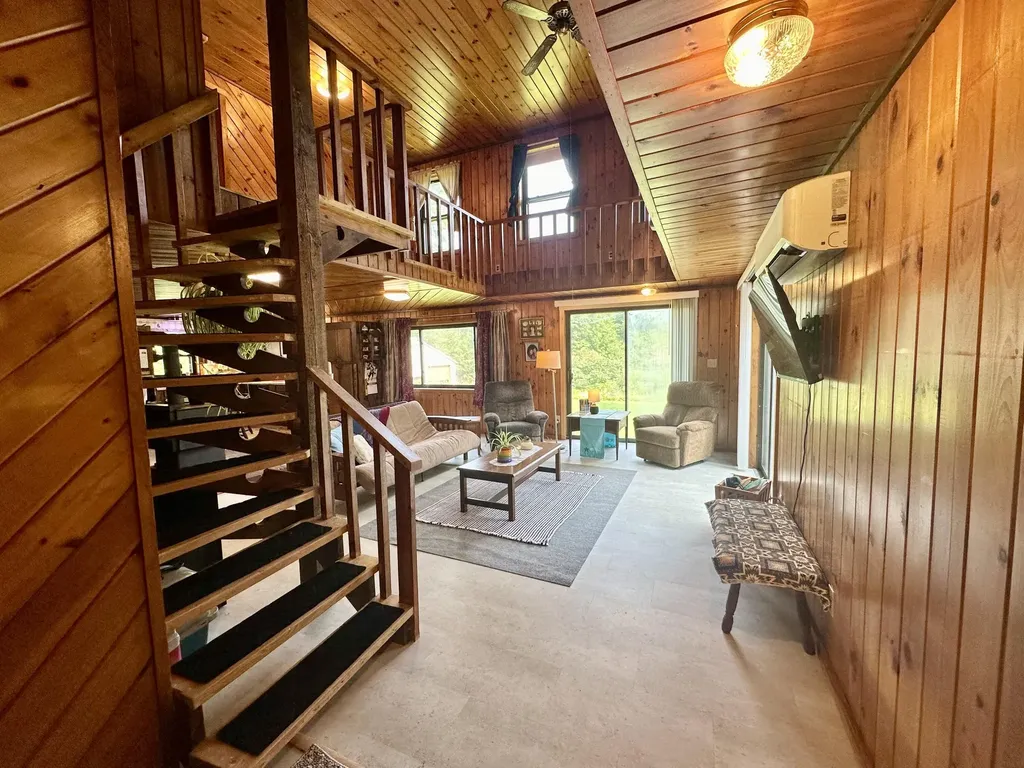 21 Pine Drive Sidney ME 04330