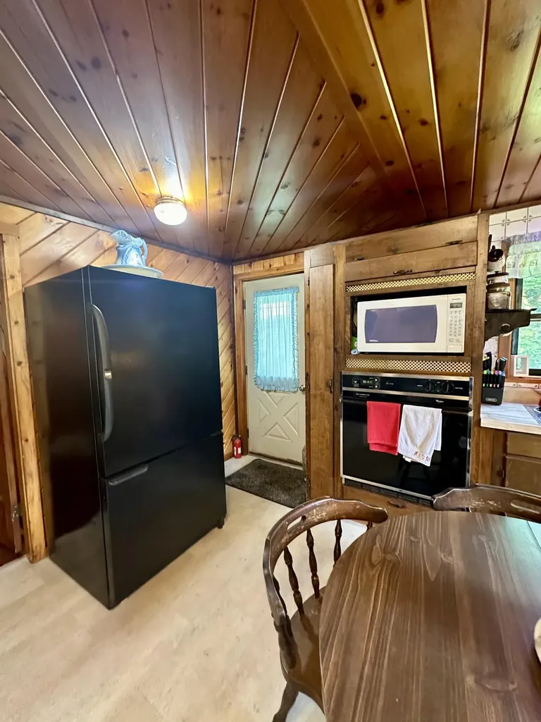 21 Pine Drive Sidney ME 04330