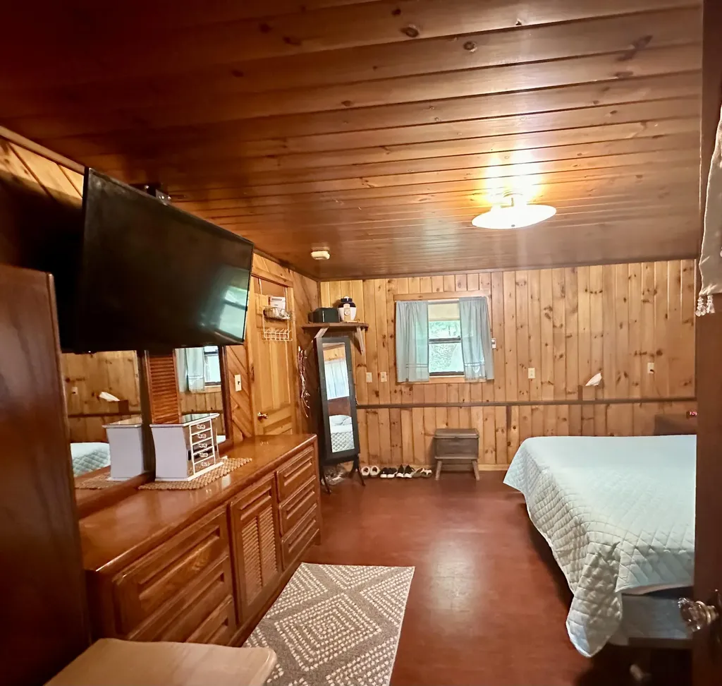 21 Pine Drive Sidney ME 04330