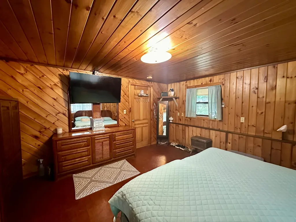 21 Pine Drive Sidney ME 04330