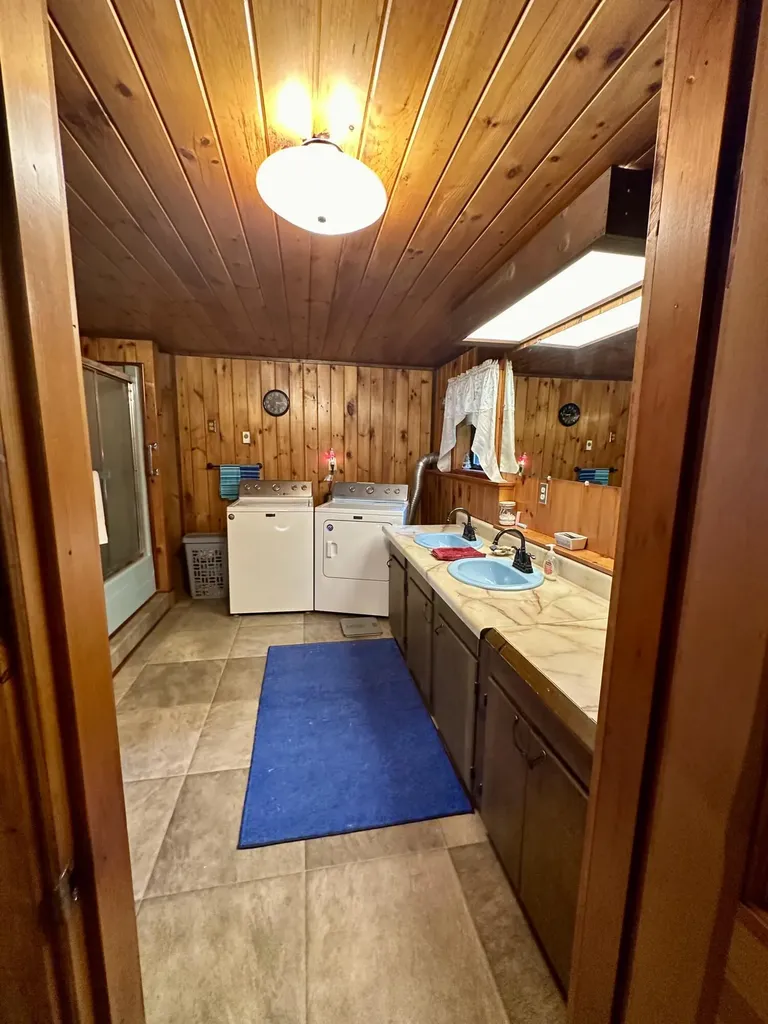 21 Pine Drive Sidney ME 04330