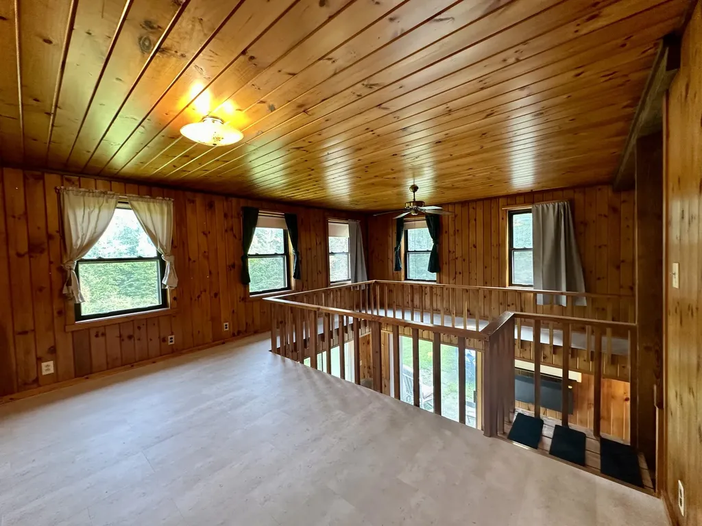 21 Pine Drive Sidney ME 04330