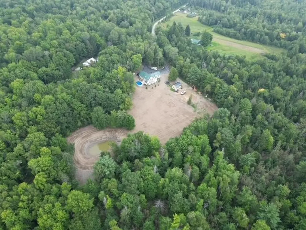 67 Tacconet Road Palmyra ME 04965