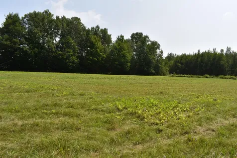 389 Enfield Road Lincoln ME 04457