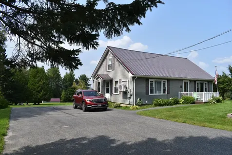 389 Enfield Road Lincoln ME 04457