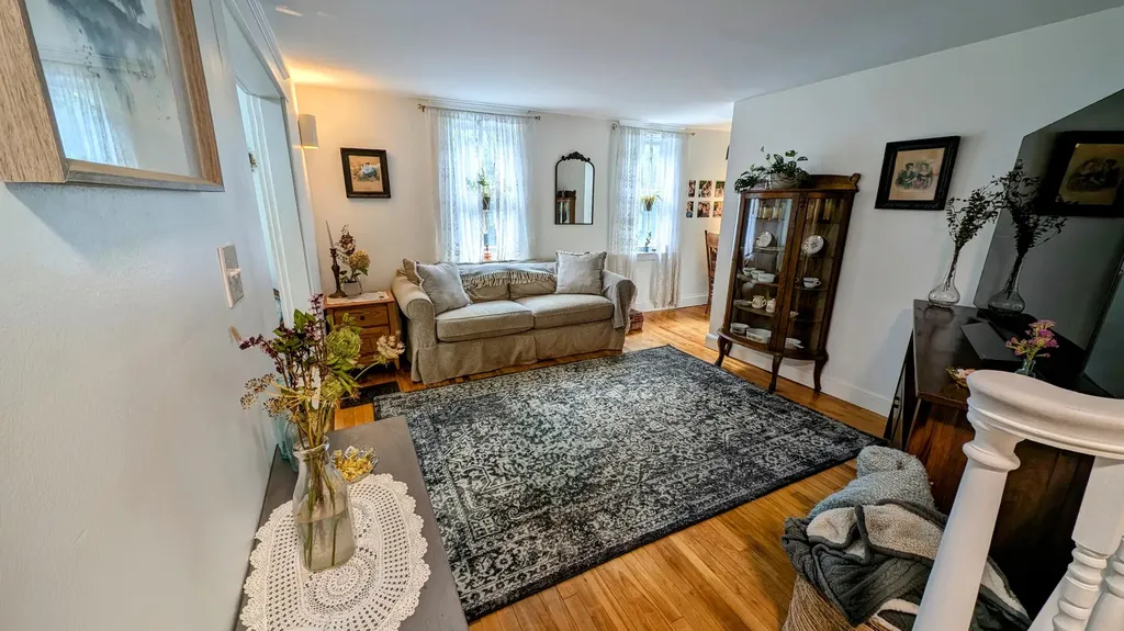 15 Highland Lane Bangor ME 04401