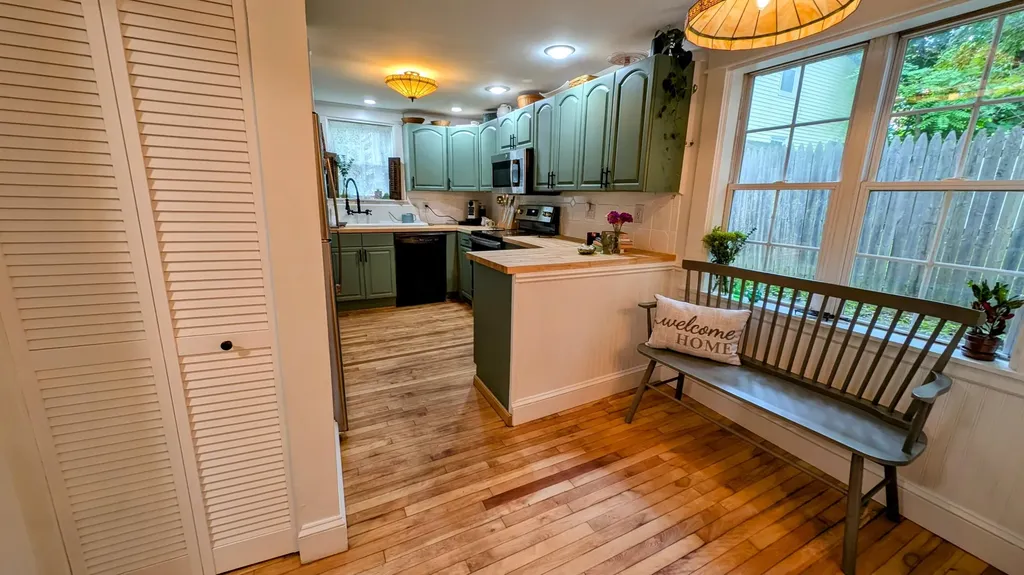 15 Highland Lane Bangor ME 04401