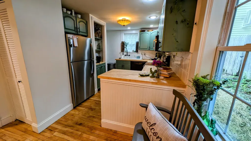 15 Highland Lane Bangor ME 04401