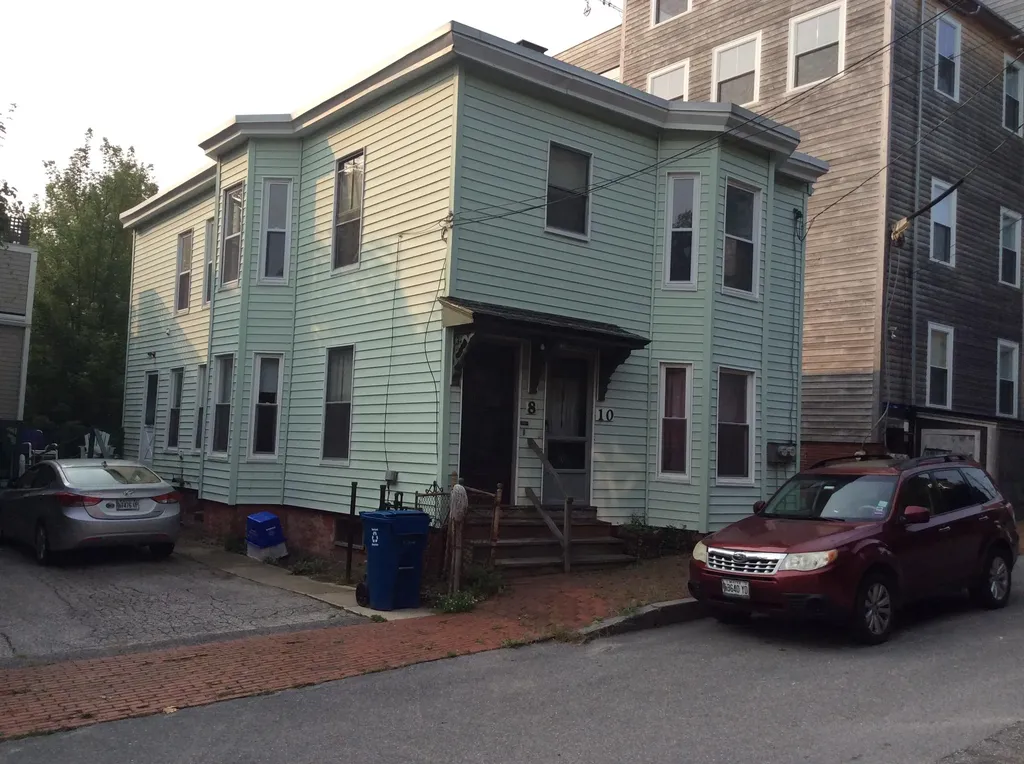 8 Stetson Court Portland ME 04101