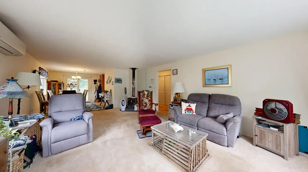 15 Katahdin Avenue Rockland ME 04841