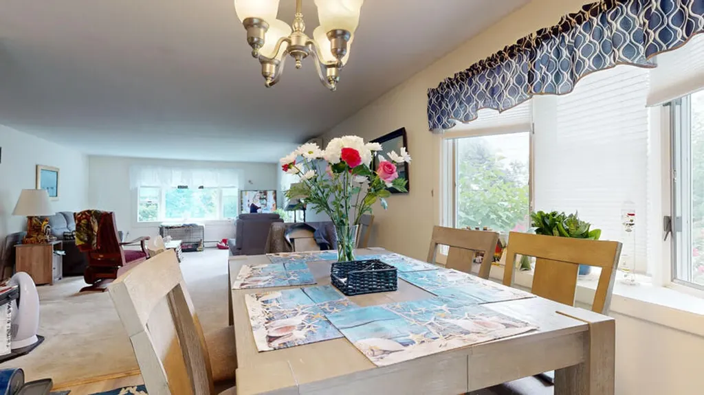 15 Katahdin Avenue Rockland ME 04841