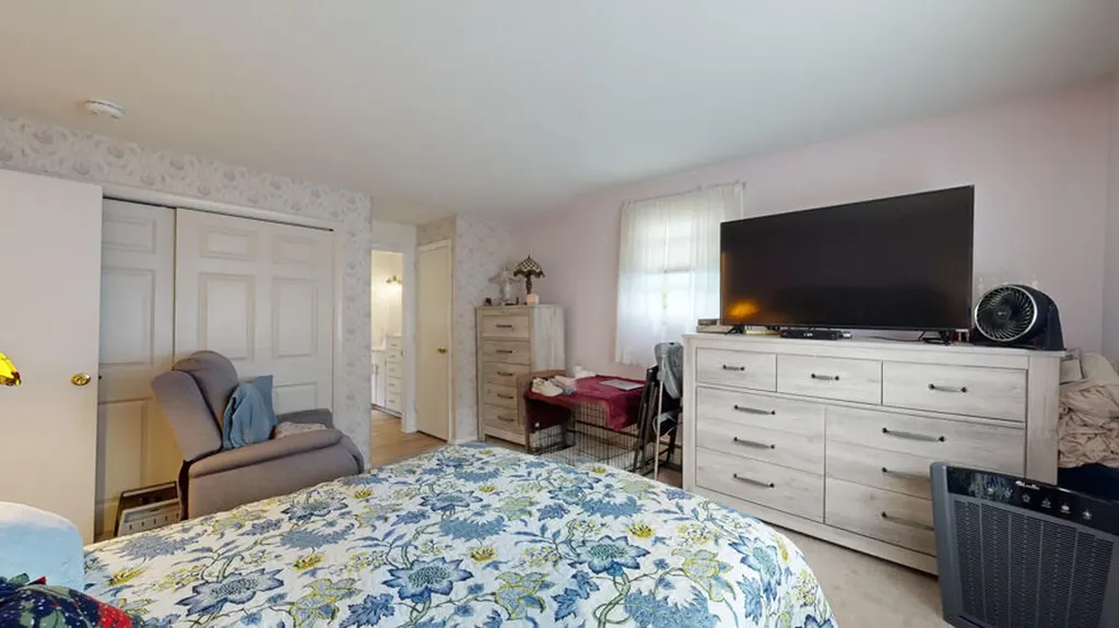 15 Katahdin Avenue Rockland ME 04841