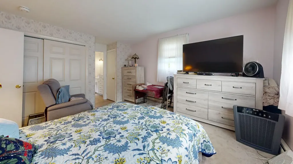 15 Katahdin Avenue Rockland ME 04841