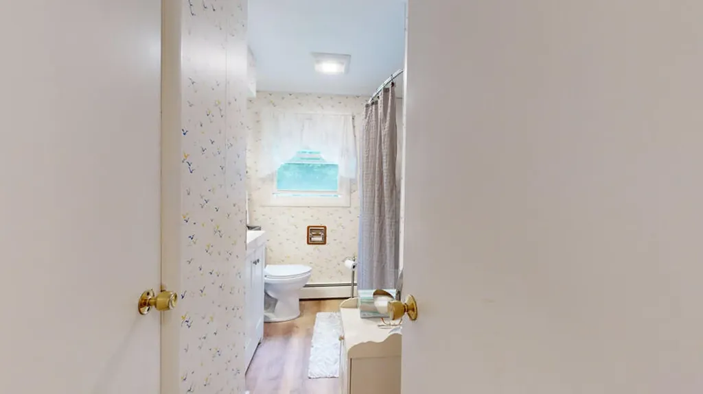 15 Katahdin Avenue Rockland ME 04841