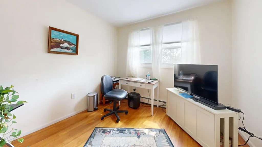 15 Katahdin Avenue Rockland ME 04841