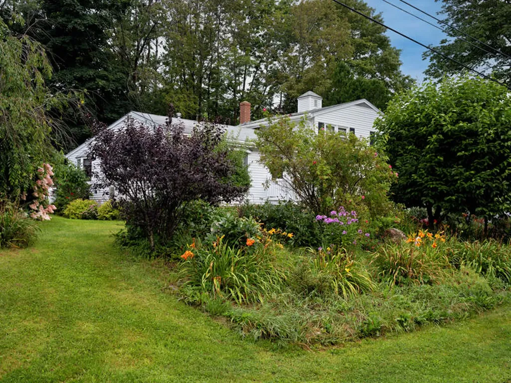 15 Katahdin Avenue Rockland ME 04841