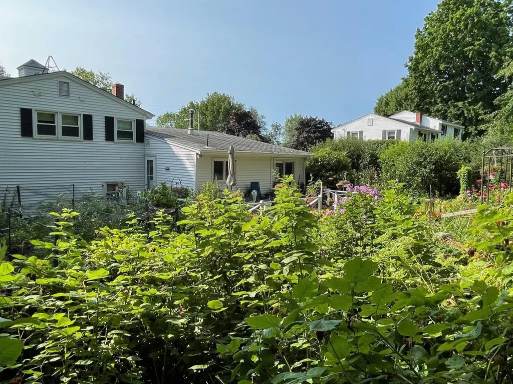 15 Katahdin Avenue Rockland ME 04841