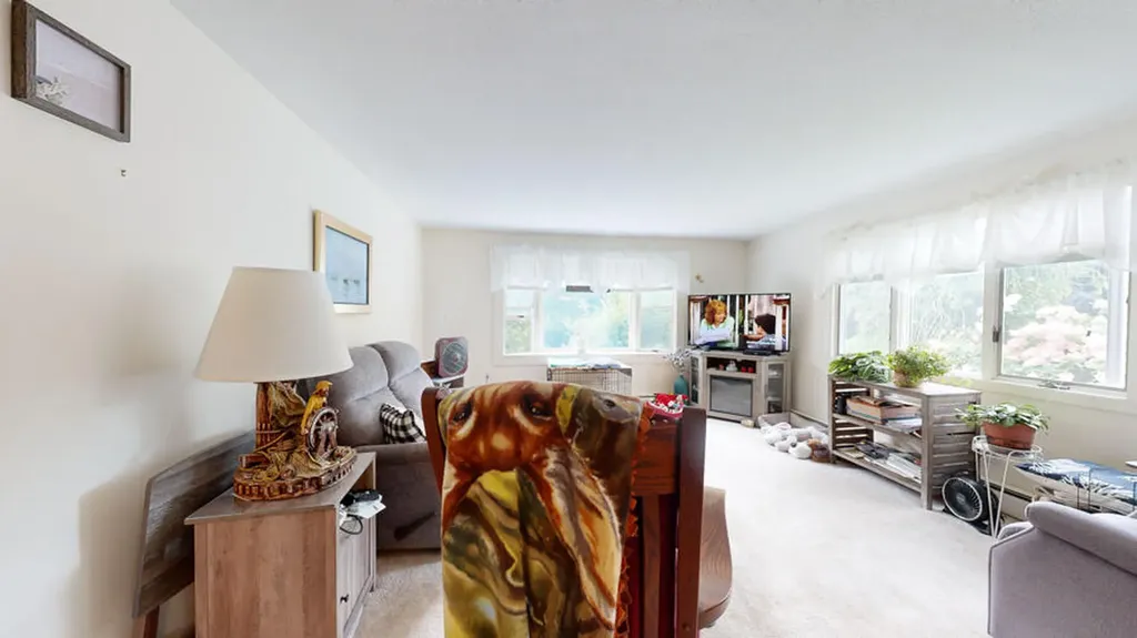 15 Katahdin Avenue Rockland ME 04841