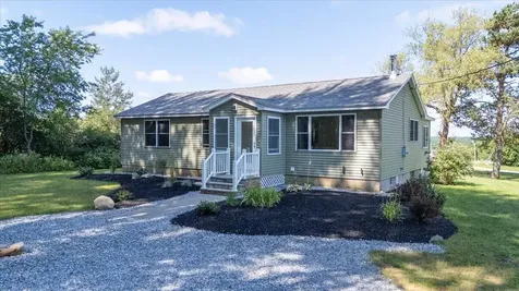 26 Donahue Drive South Thomaston ME 04858