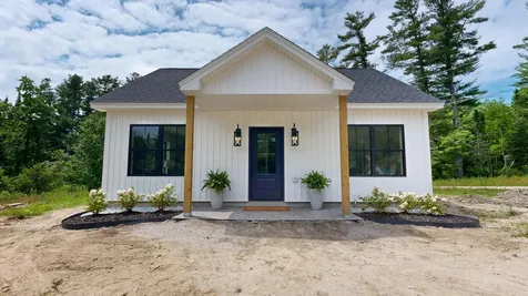 212 Ferry Road Lisbon ME 04250