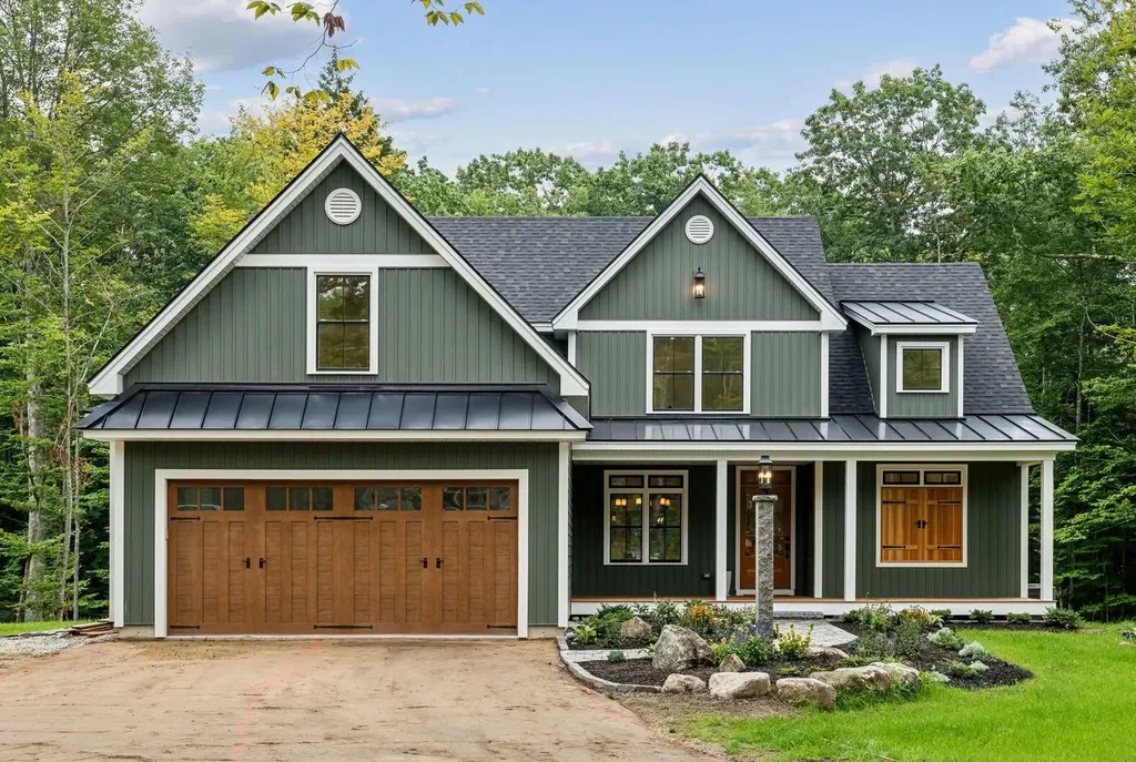 32 Cortland Court Cumberland ME 04021