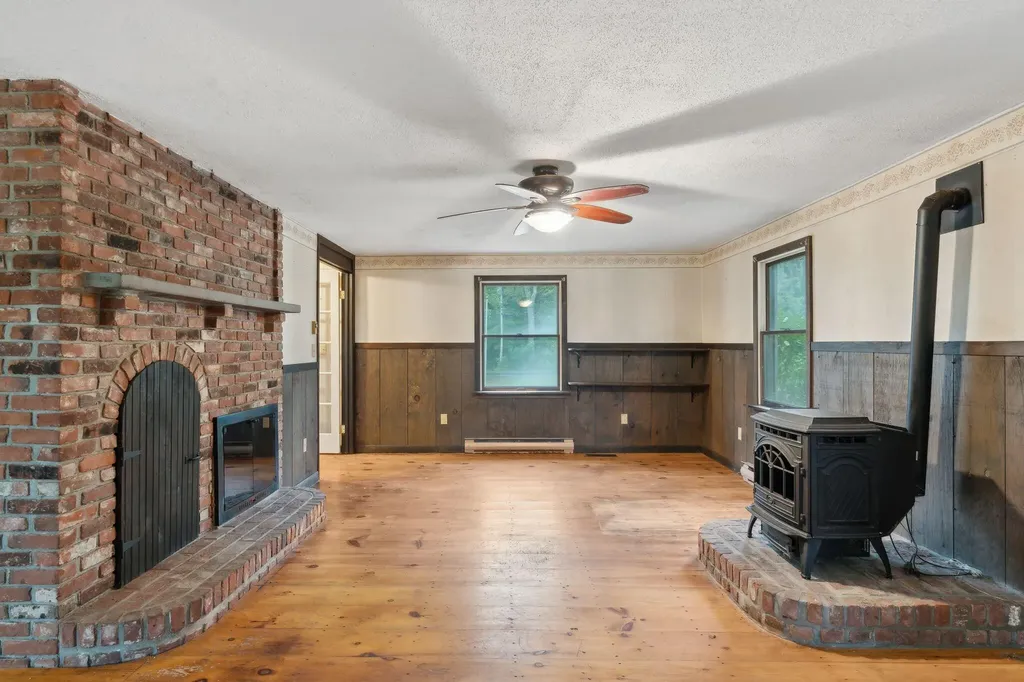 240 River Road Arundel ME 04046