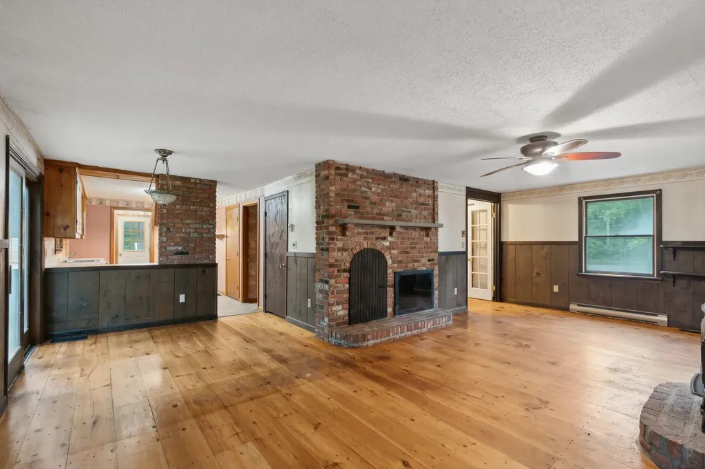 240 River Road Arundel ME 04046