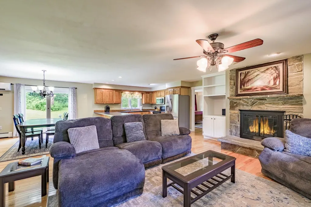 5 Ben Paul Lane Rockport ME 04856