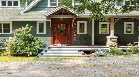 1006&1014 Memorial Drive Winthrop ME 04364