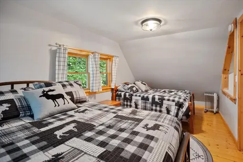 1006&1014 Memorial Drive Winthrop ME 04364
