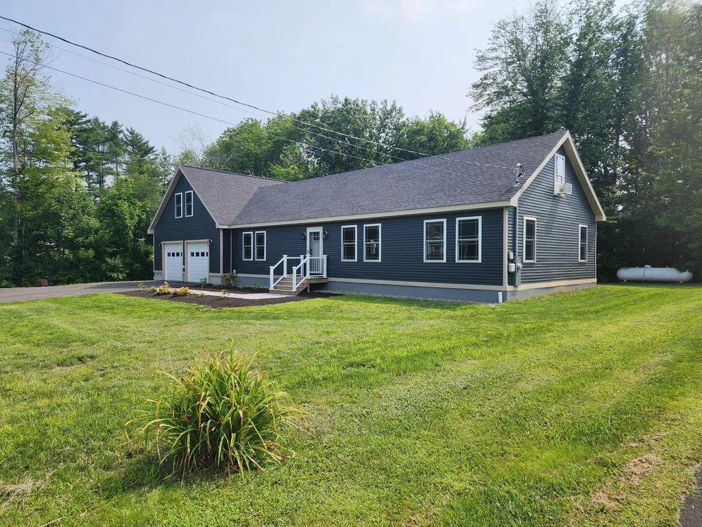 34 Barnet Avenue Waterville ME 04901