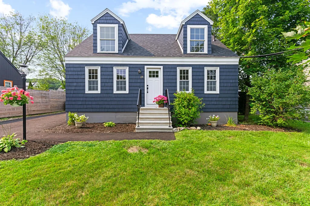 34 Hall Street Portland ME 04103
