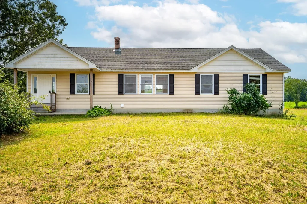 16 William Knight Road Windham ME 04062
