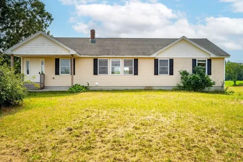 16 William Knight Road Windham ME 04062