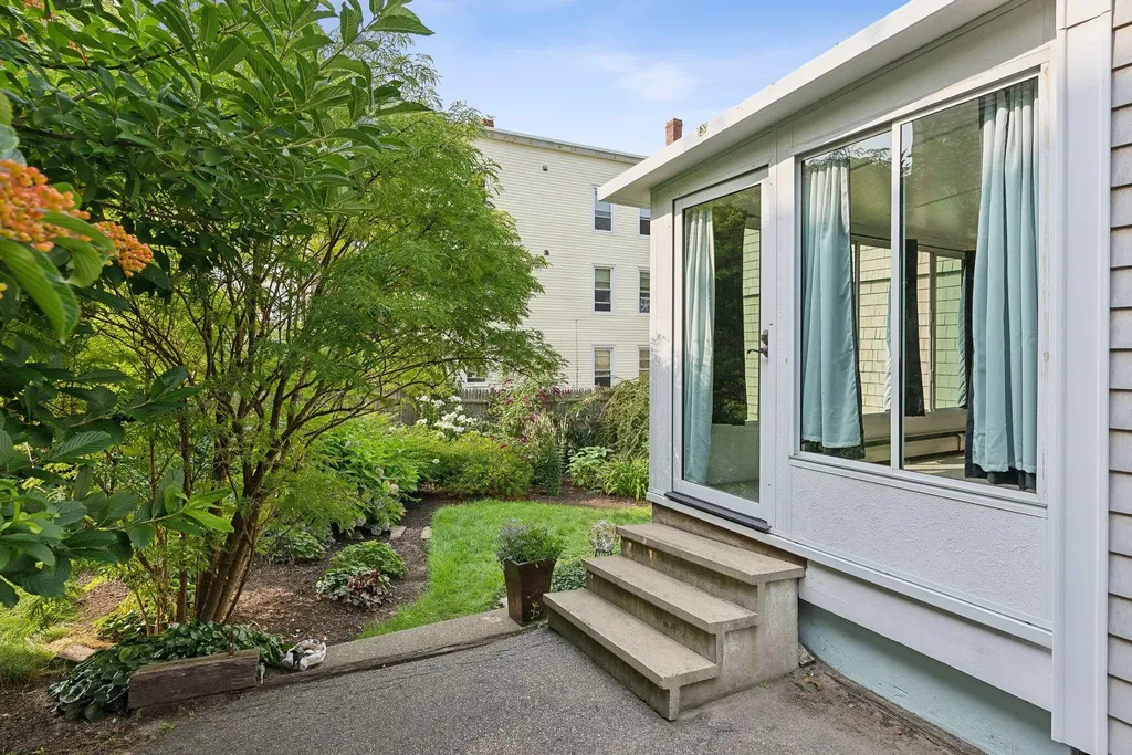 41 Turner Street Portland ME 04101
