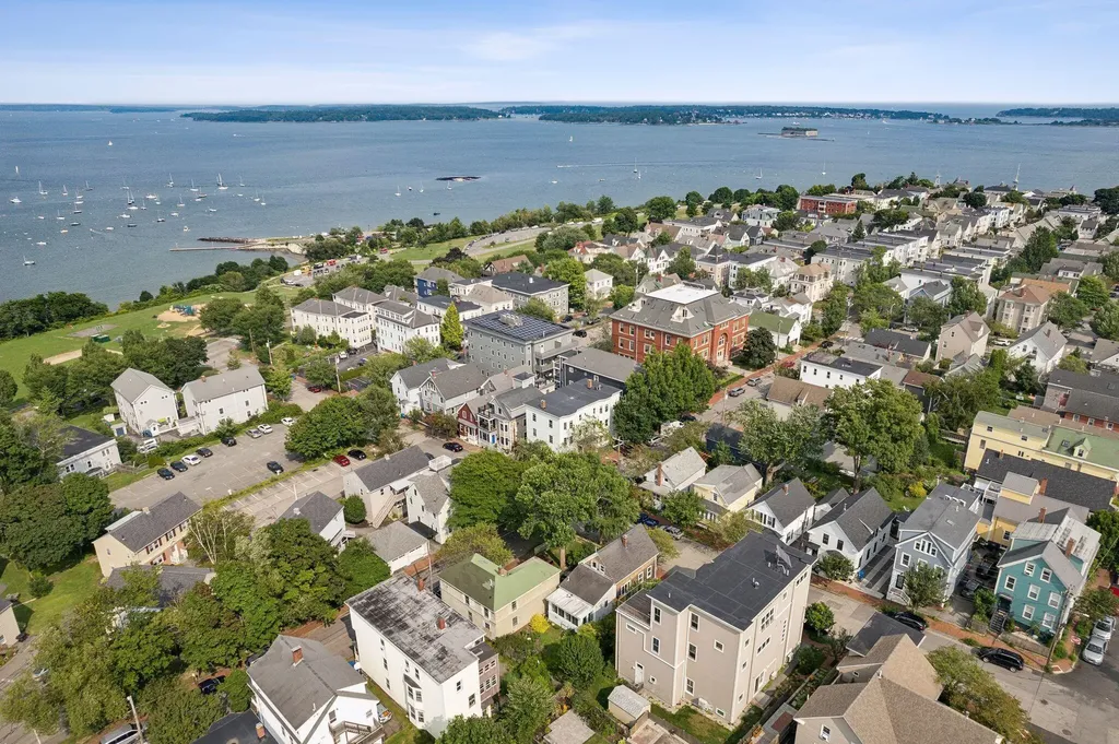 41 Turner Street Portland ME 04101