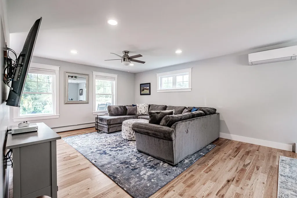 14 Wildlife Lane North Yarmouth ME 04097