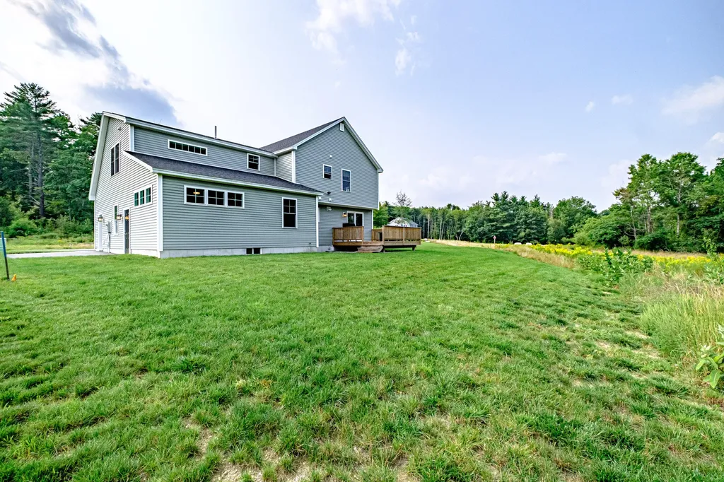 14 Wildlife Lane North Yarmouth ME 04097
