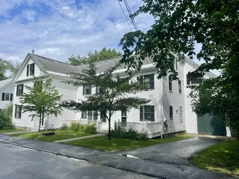 18 Potter Street Brunswick ME 04011