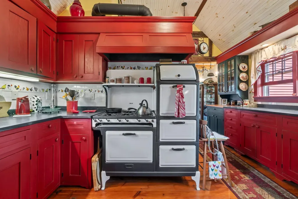 54 Pork Street Lebanon ME 04027