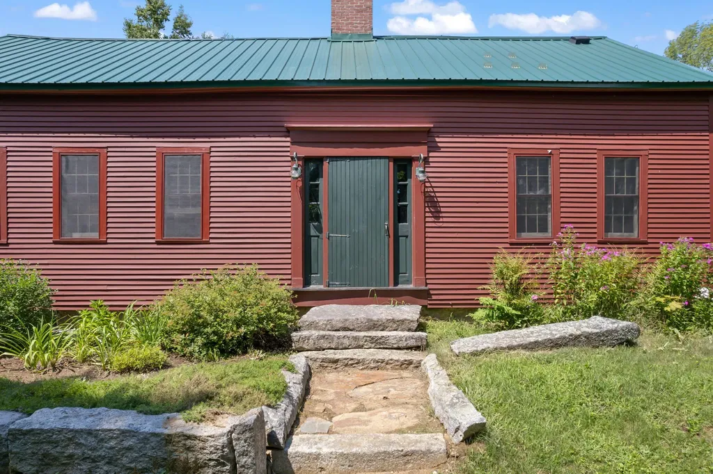54 Pork Street Lebanon ME 04027
