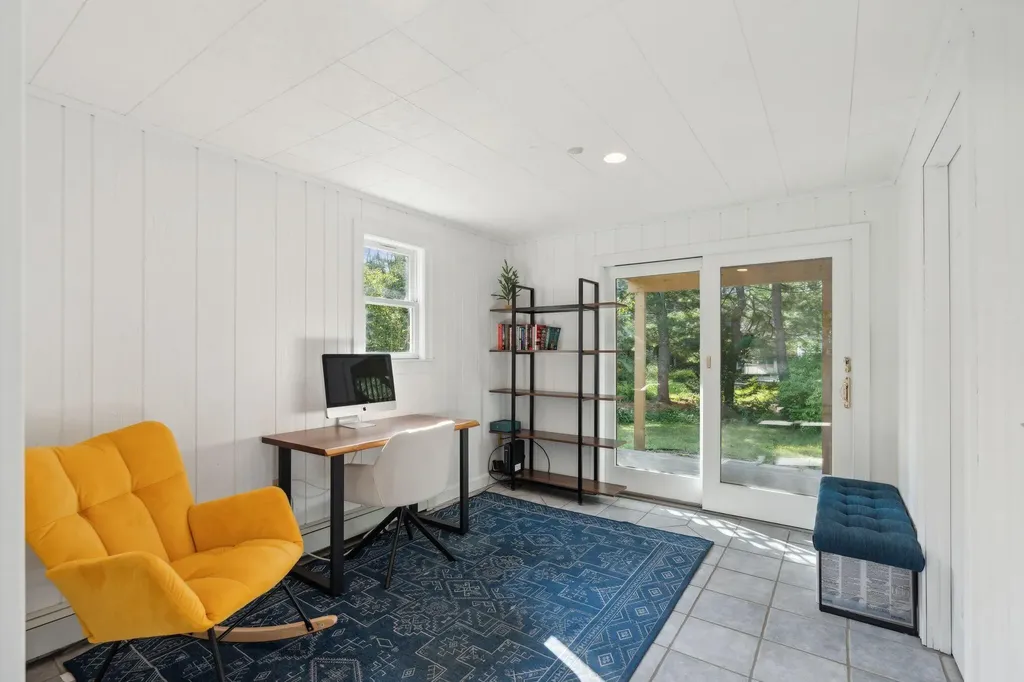 9 Penwood Circle Cape Elizabeth ME 04107