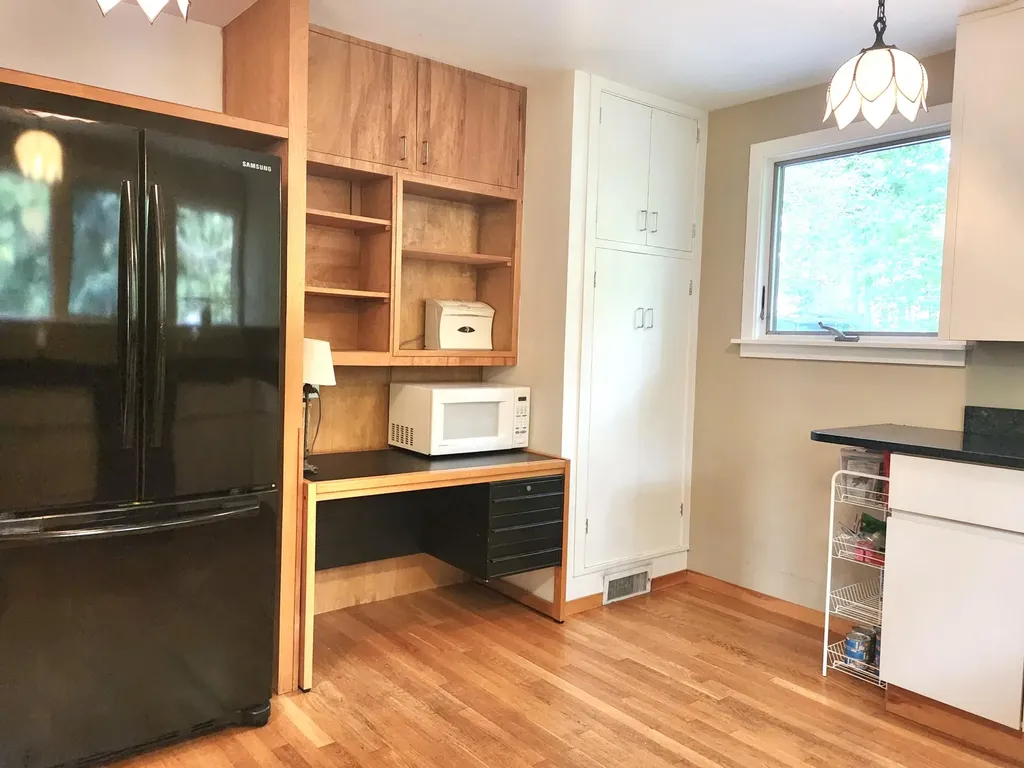 12 University Place Orono ME 04473