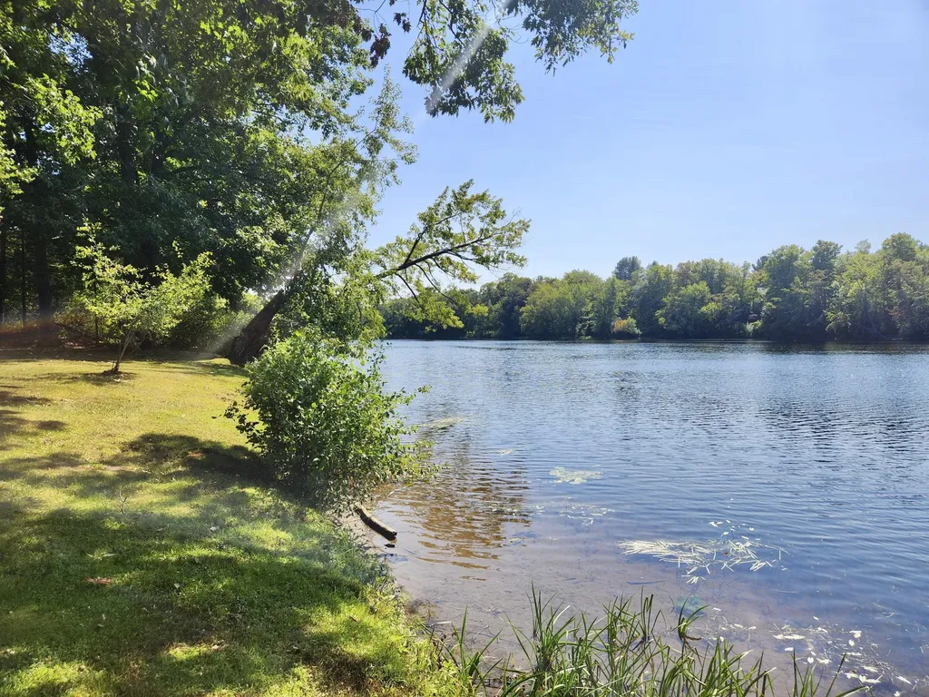 12 University Place Orono ME 04473